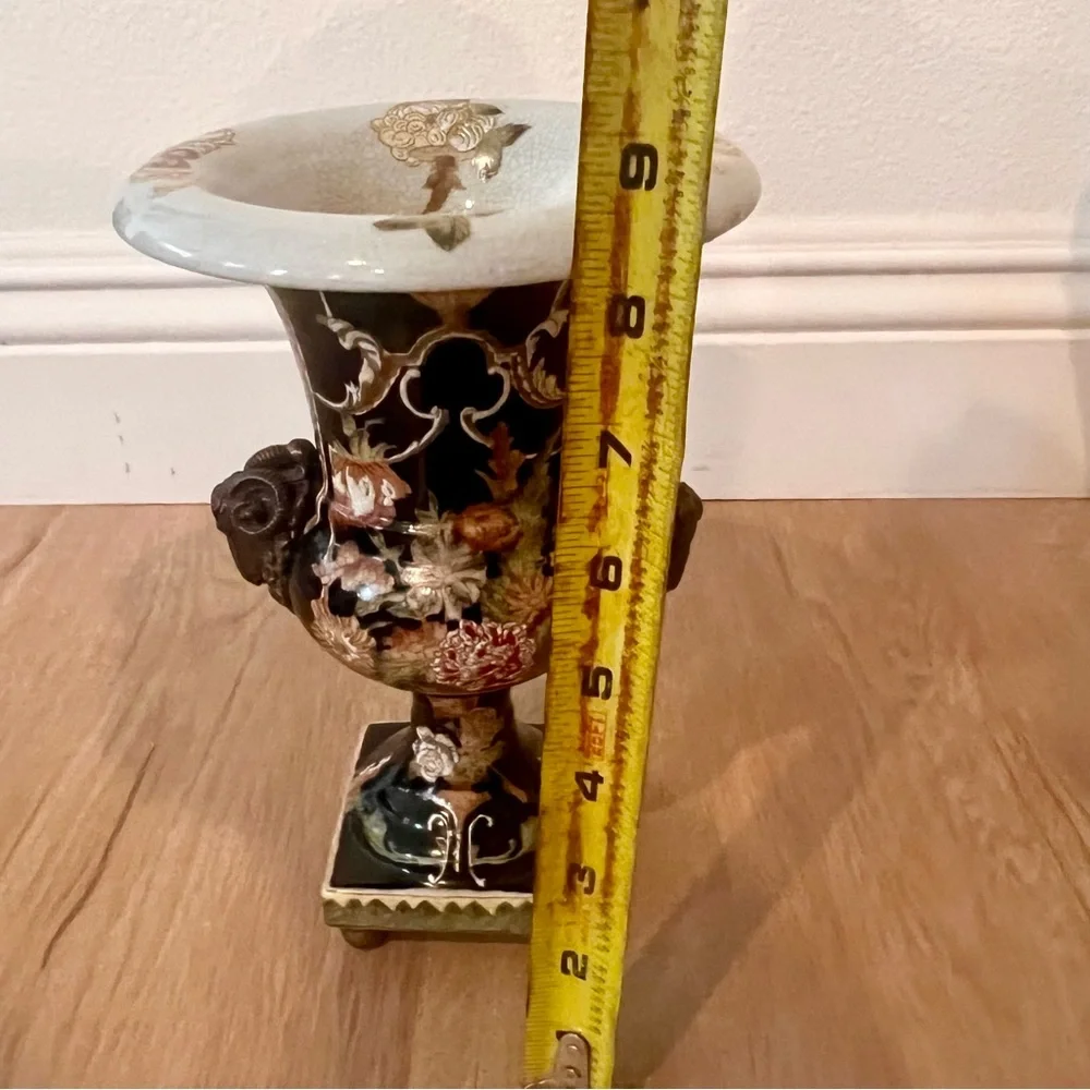华容堂 Antique Chinese‎ Porcelain Hand Painted Black Vase Peony & Brass Goat Heads